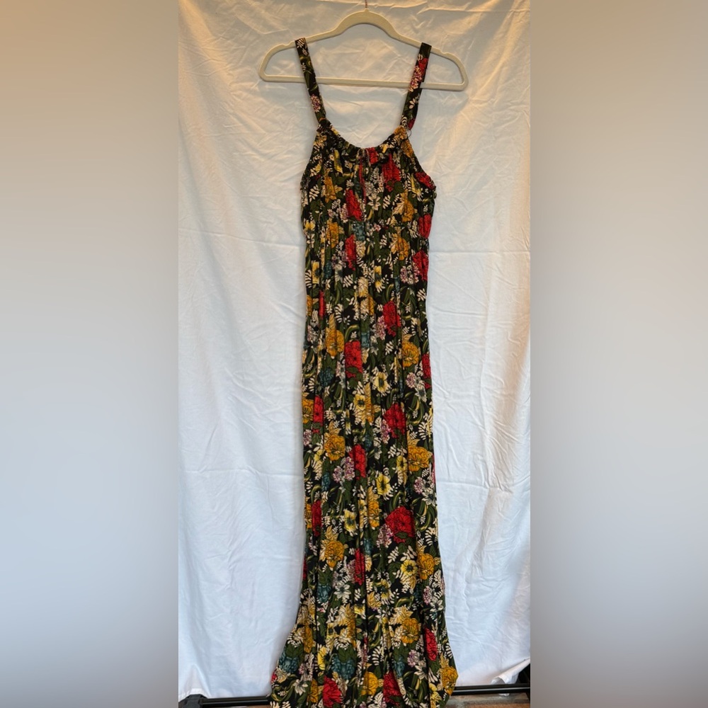 Mult-colored strappy Floral Maxi Dress Brand New